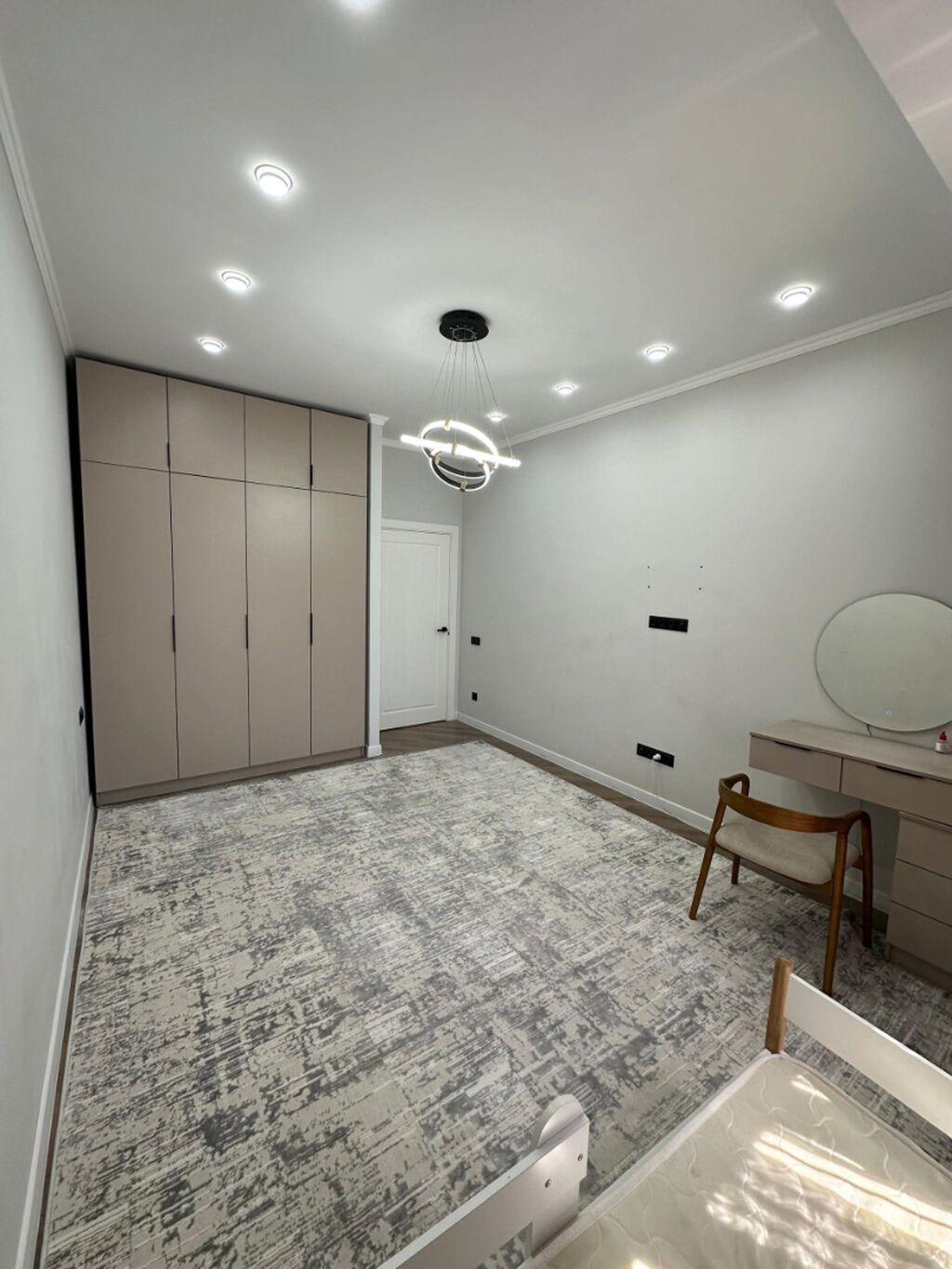 1 комната, 42 м², Асанбай мкр Элитка, 7 этаж, Евроремонт: фото 3