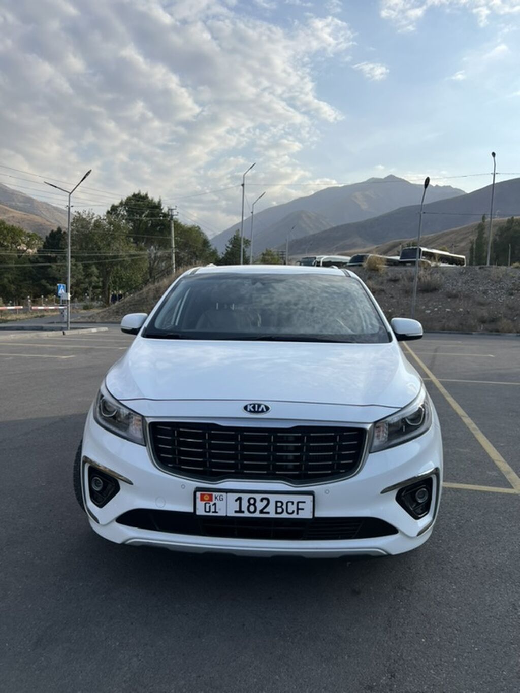 Kia Carnival