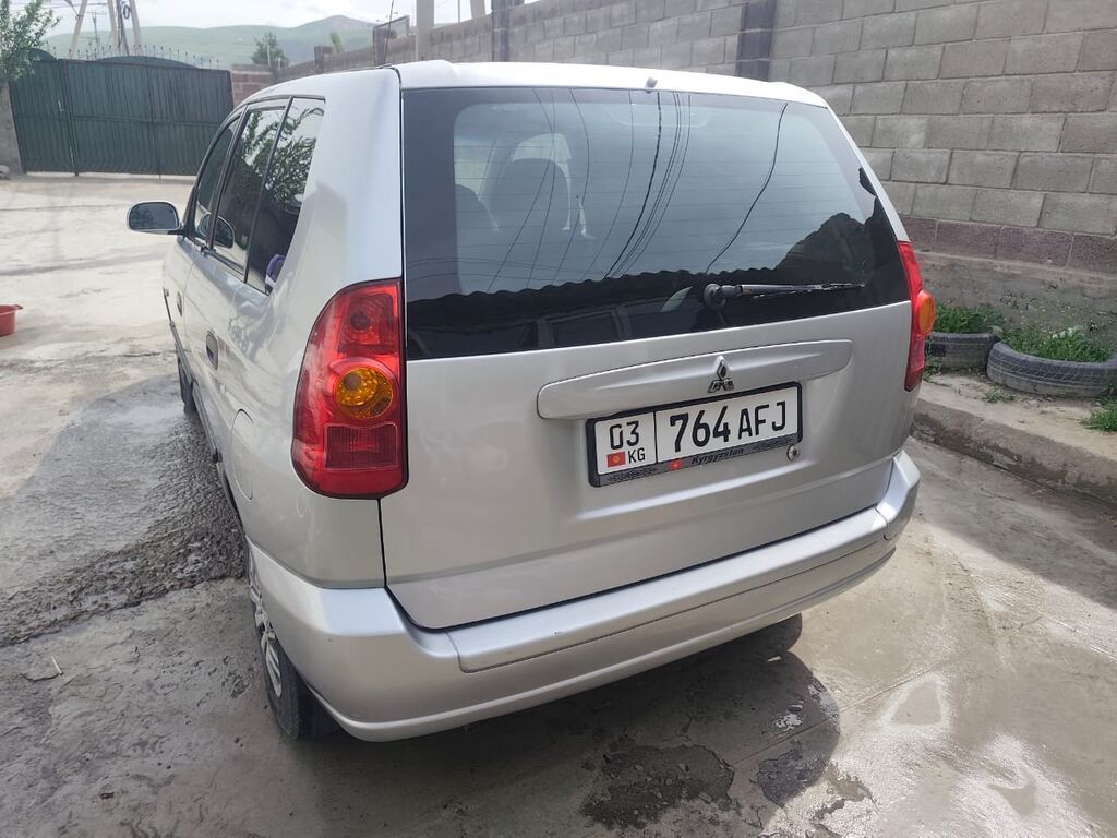 Mitsubishi Space Star: 2004 г., 1.6 л, Механика, Бензин: фото 2