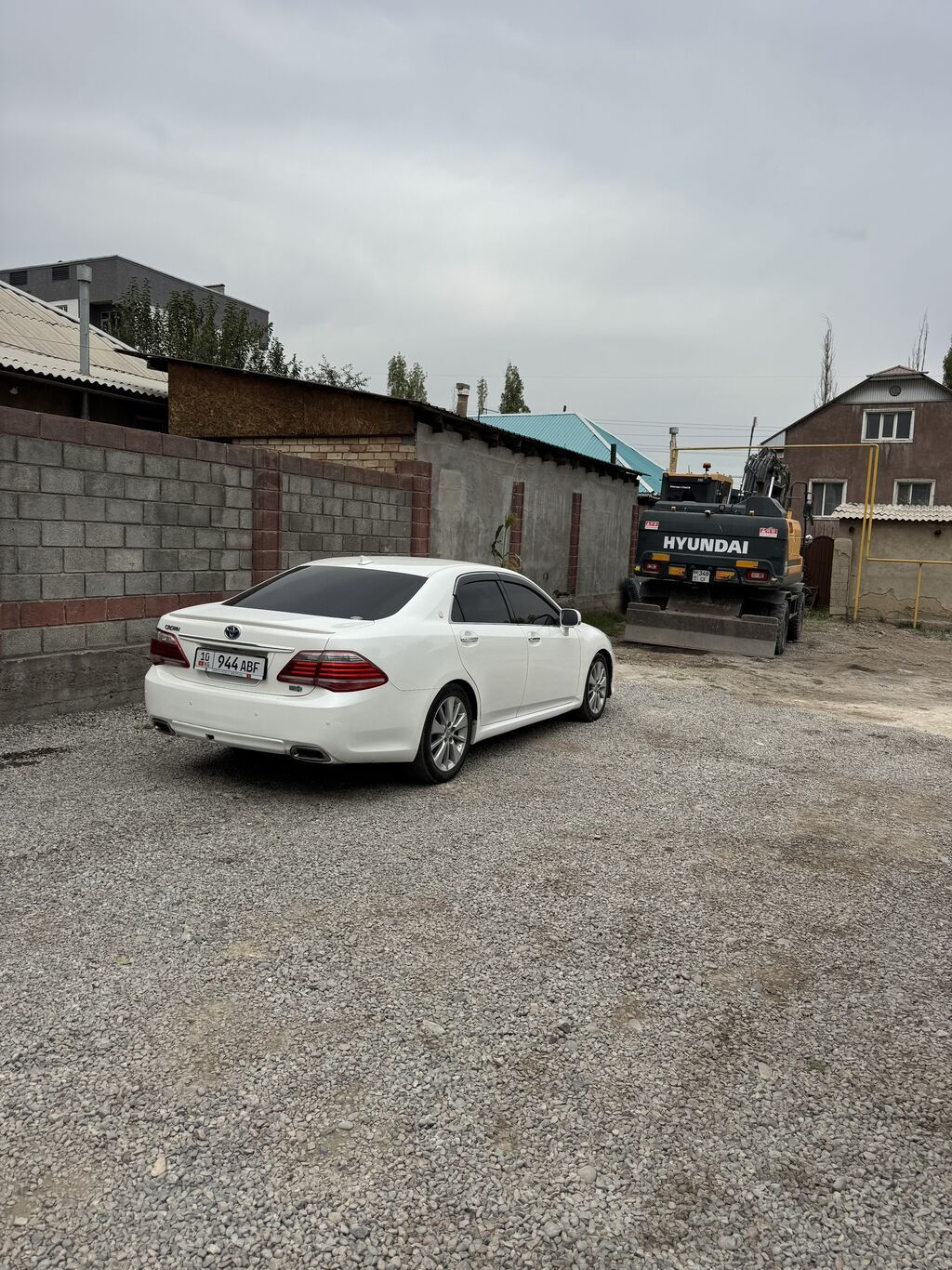 Toyota Crown: 2012 г., 3.5 л, Автомат, Бензин, Седан: фото 3
