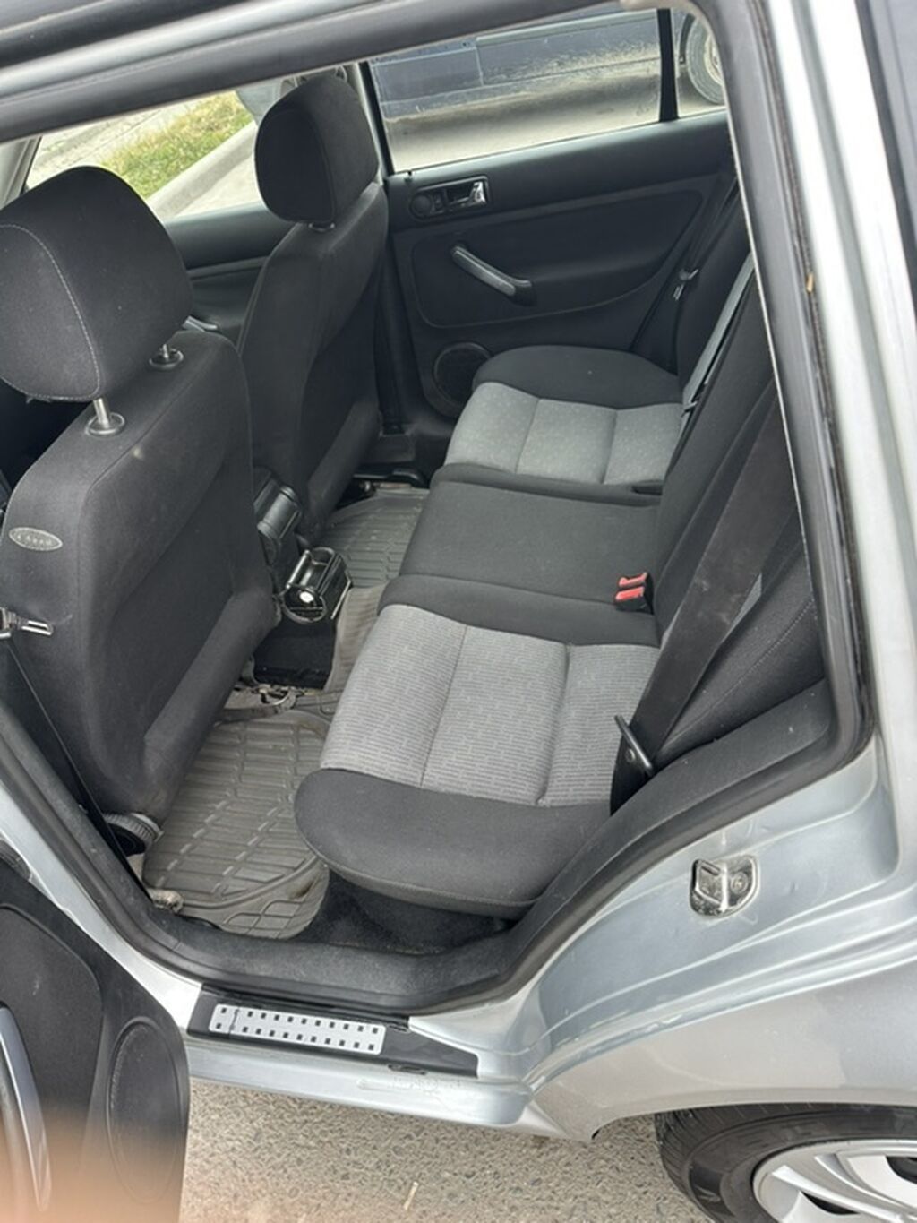 Volkswagen Golf Variant: 2003 г., 1.6 л, Автомат, Бензин, Универсал: фото 6