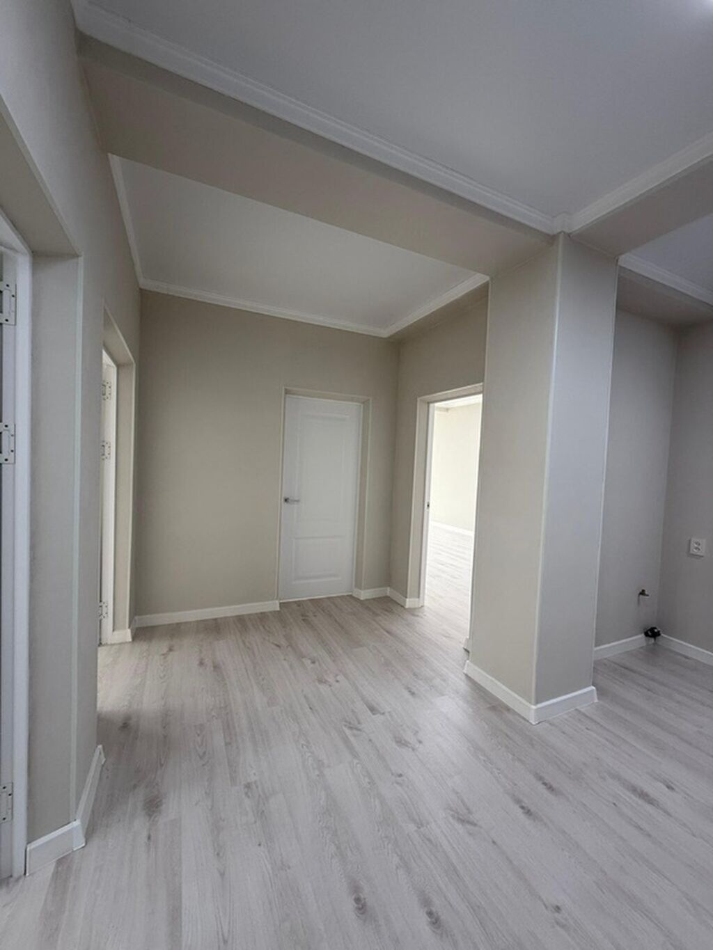 3 комнаты, 106 м², Верхний Джал Элитка, 3 этаж, Дизайнерский ремонт: фото 2