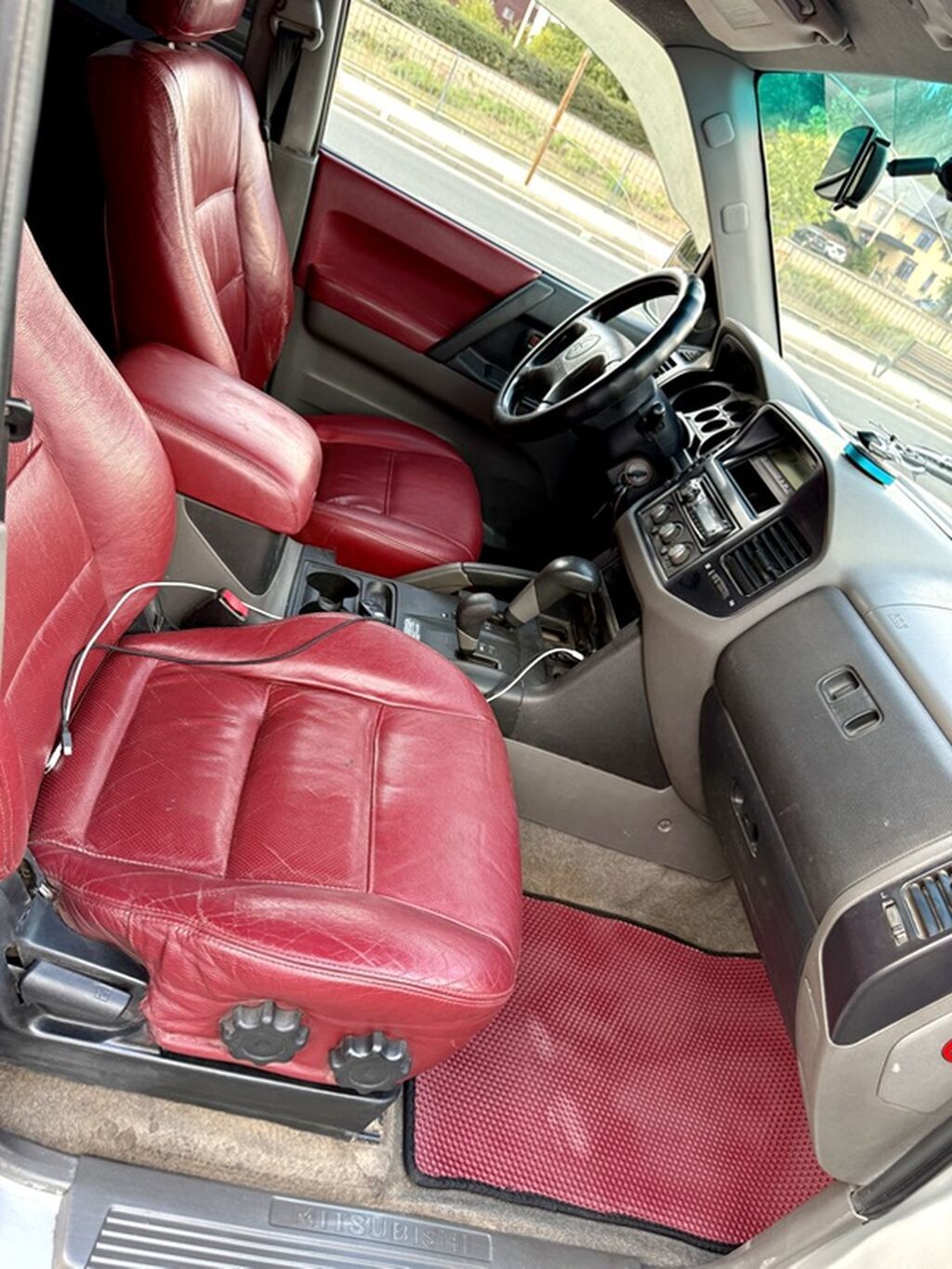 Mitsubishi Pajero: 2002 г., 3.2 л, Автомат, Дизель, Внедорожник: фото 6