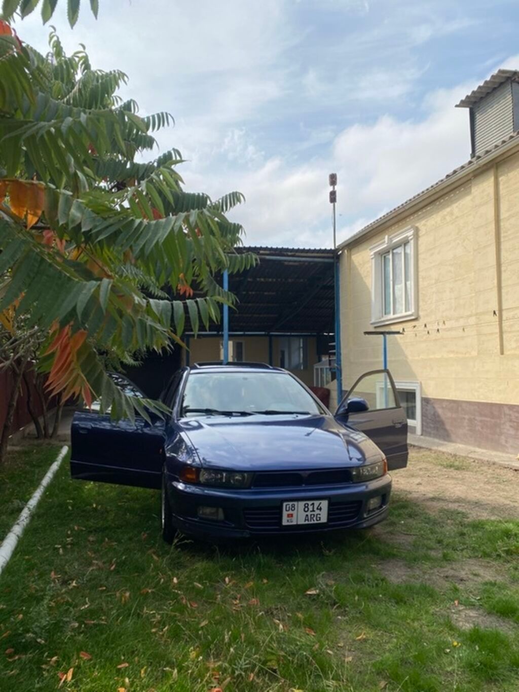 Mitsubishi Galant: 1998 г., 2 л, Механика, Бензин, Седан: фото 5