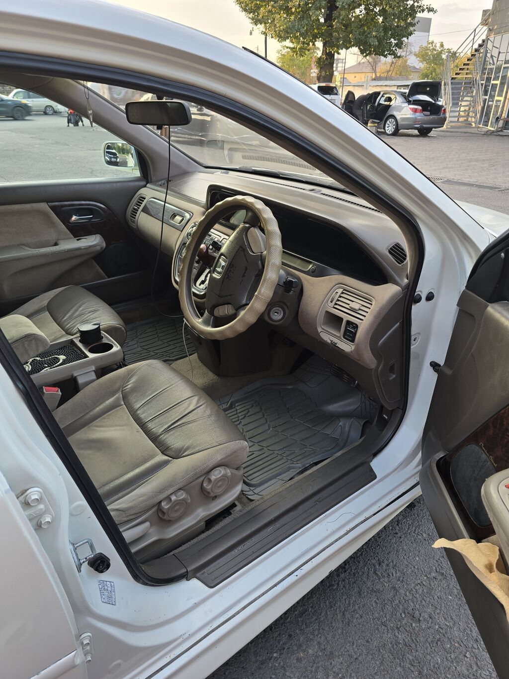 Honda Avancier: 1999 г., 2.3 л, Автомат, Бензин, Универсал: фото 5