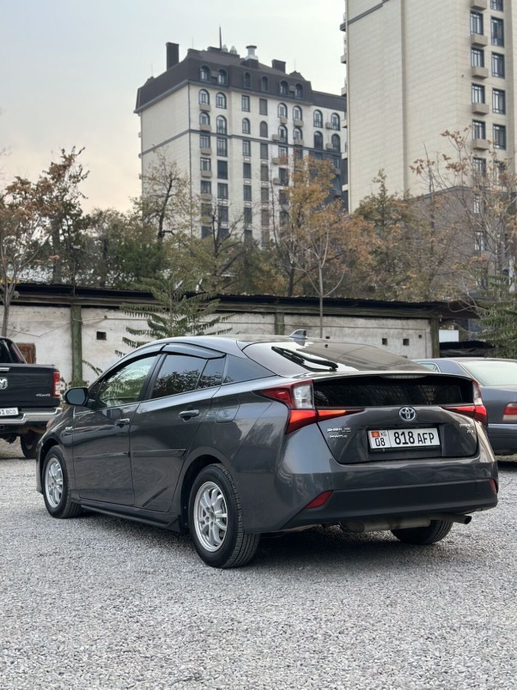 Toyota Prius: 2021 г., 1.8 л, Автомат, Гибрид, Лифтбек: фото 5