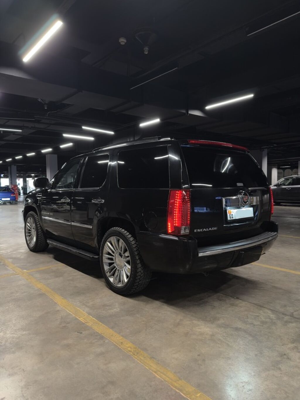 Cadillac Escalade: 2007 г., 6.2 л, Автомат, Бензин, Внедорожник: фото 7