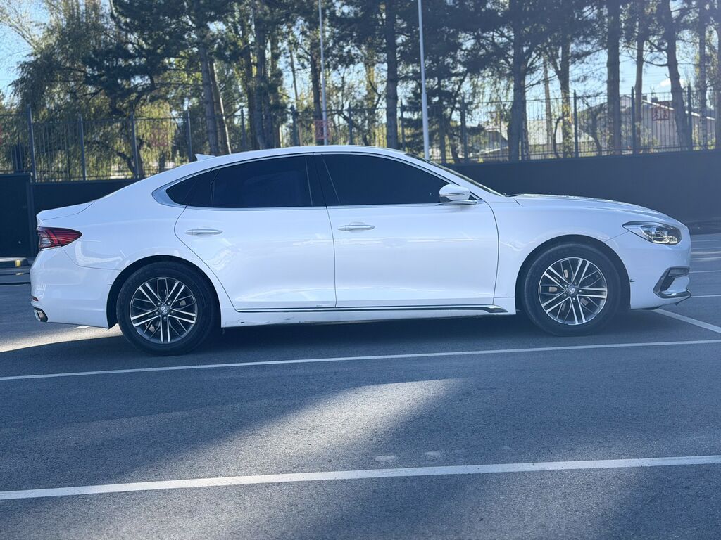 Hyundai Grandeur: 2018 г., 3 л, Автомат, Газ, Седан: фото 6