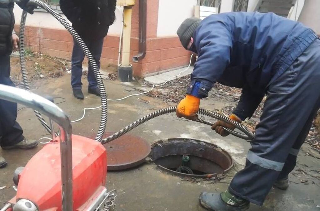 Чистка канализации, устранения засора, качественно быстро | 200 KGS ...