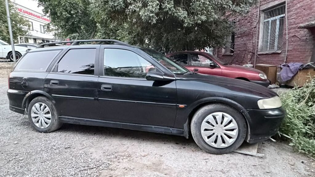 Opel Vectra: 1999 г., 1.6 л, Автомат, Бензин, Универсал: фото 5