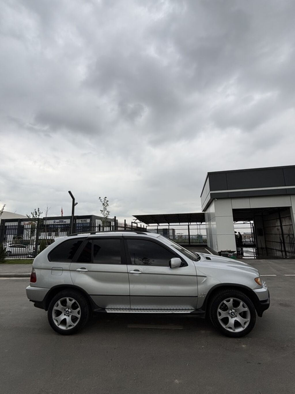 BMW X5: 2002 г., Кроссовер: фото 2