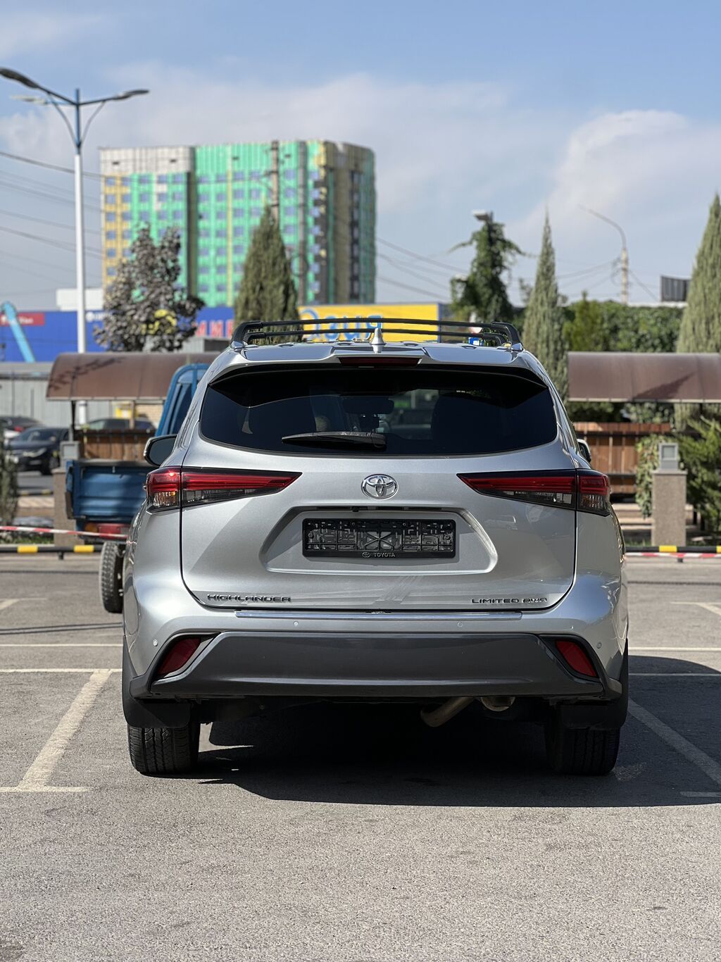 Toyota Highlander: 2021 г., 3.5 л, Автомат, Бензин, Кроссовер: фото 4