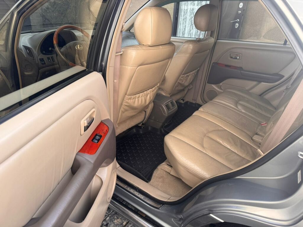 Lexus RX: 2002 г., Автомат, Бензин, Кроссовер: фото 5