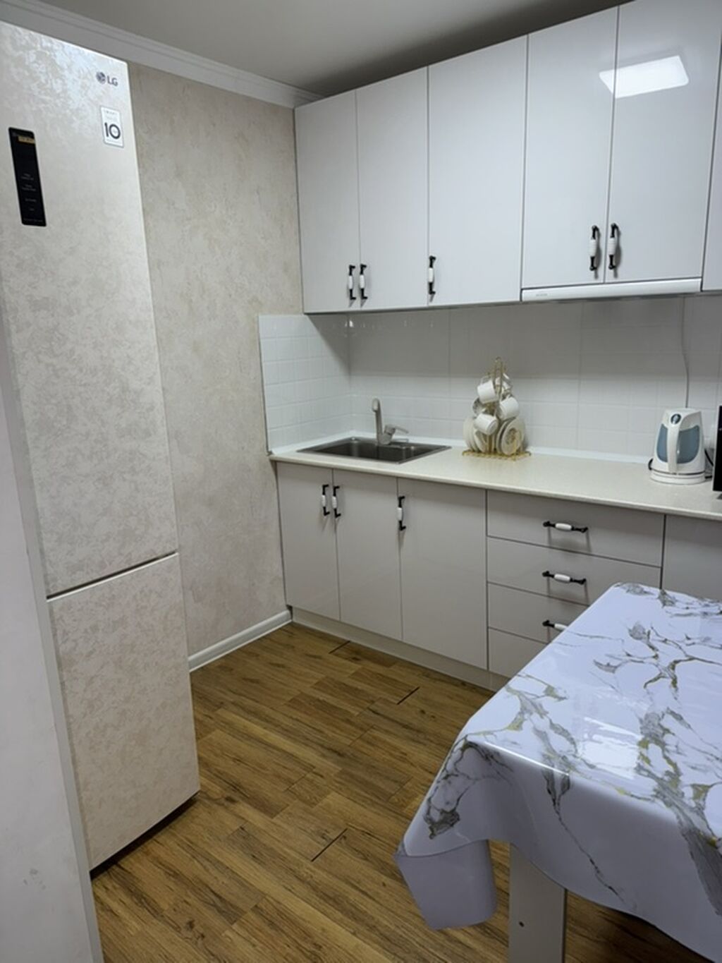 Продается 3-комнатная квартира, 71 м², Каракол: фото 3