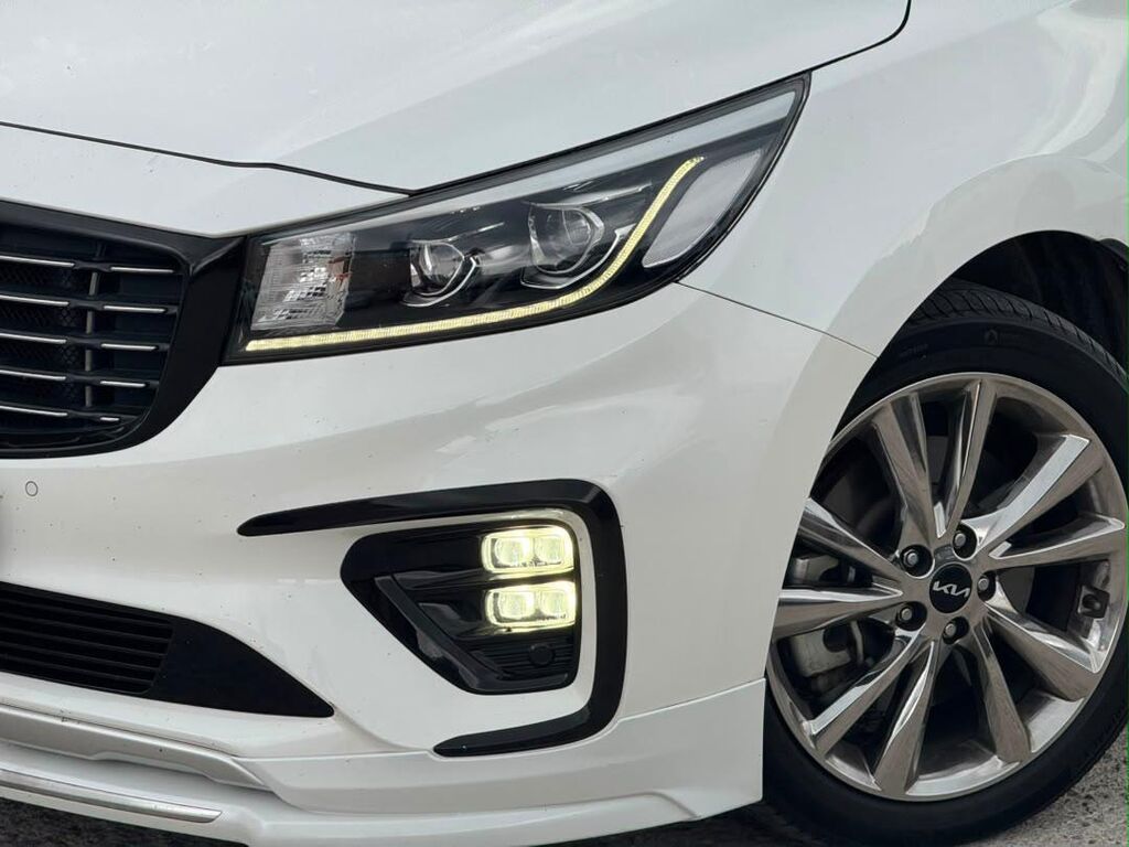 Kia Carnival: 2020 г., 2.2 л, Автомат, Дизель, Седан: фото 4