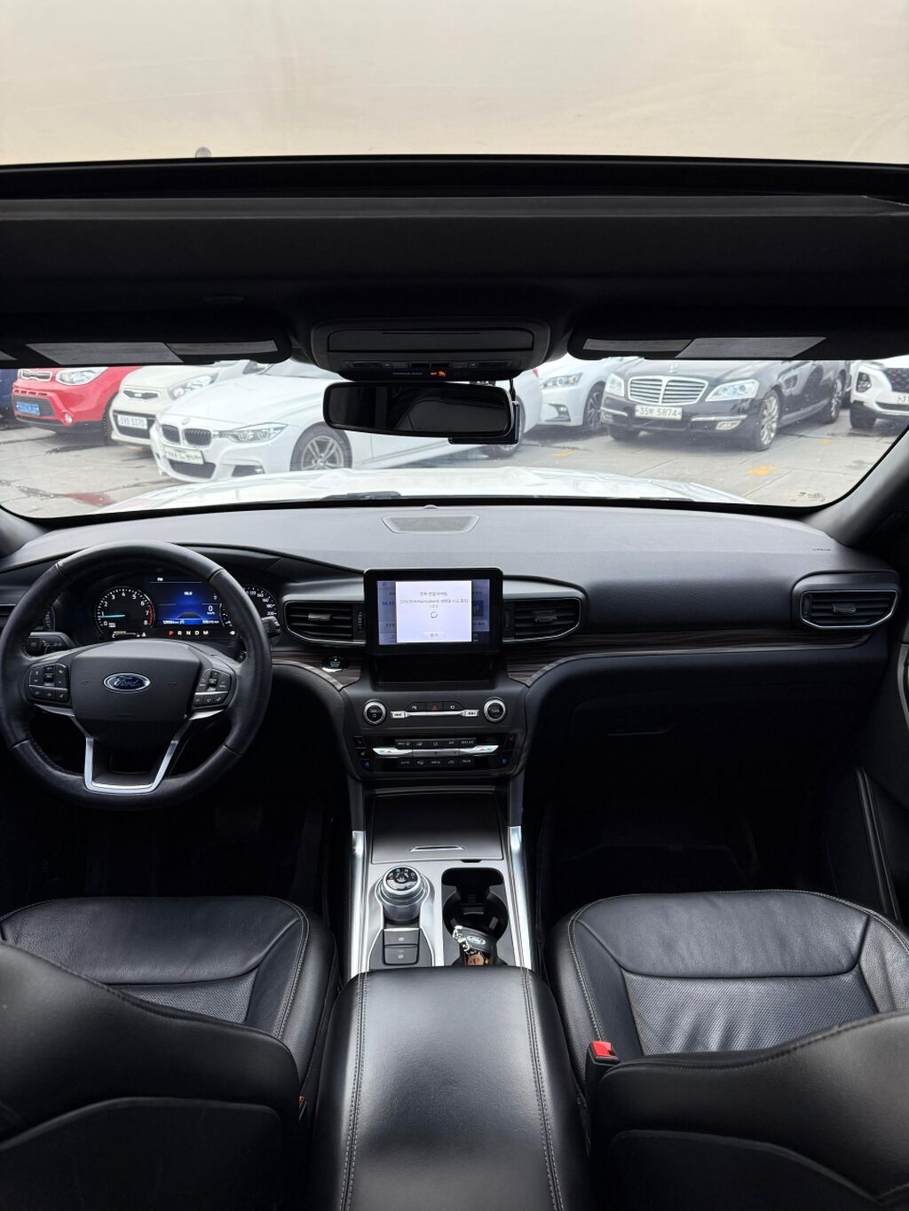 Ford Explorer: 2019 г., 2.3 л, Автомат, Бензин, Кроссовер: фото 8