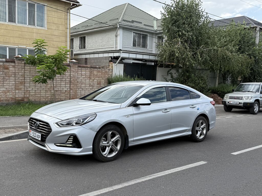 Hyundai Sonata: 2021 г., 2 л, Автомат, Газ, Седан: фото 3