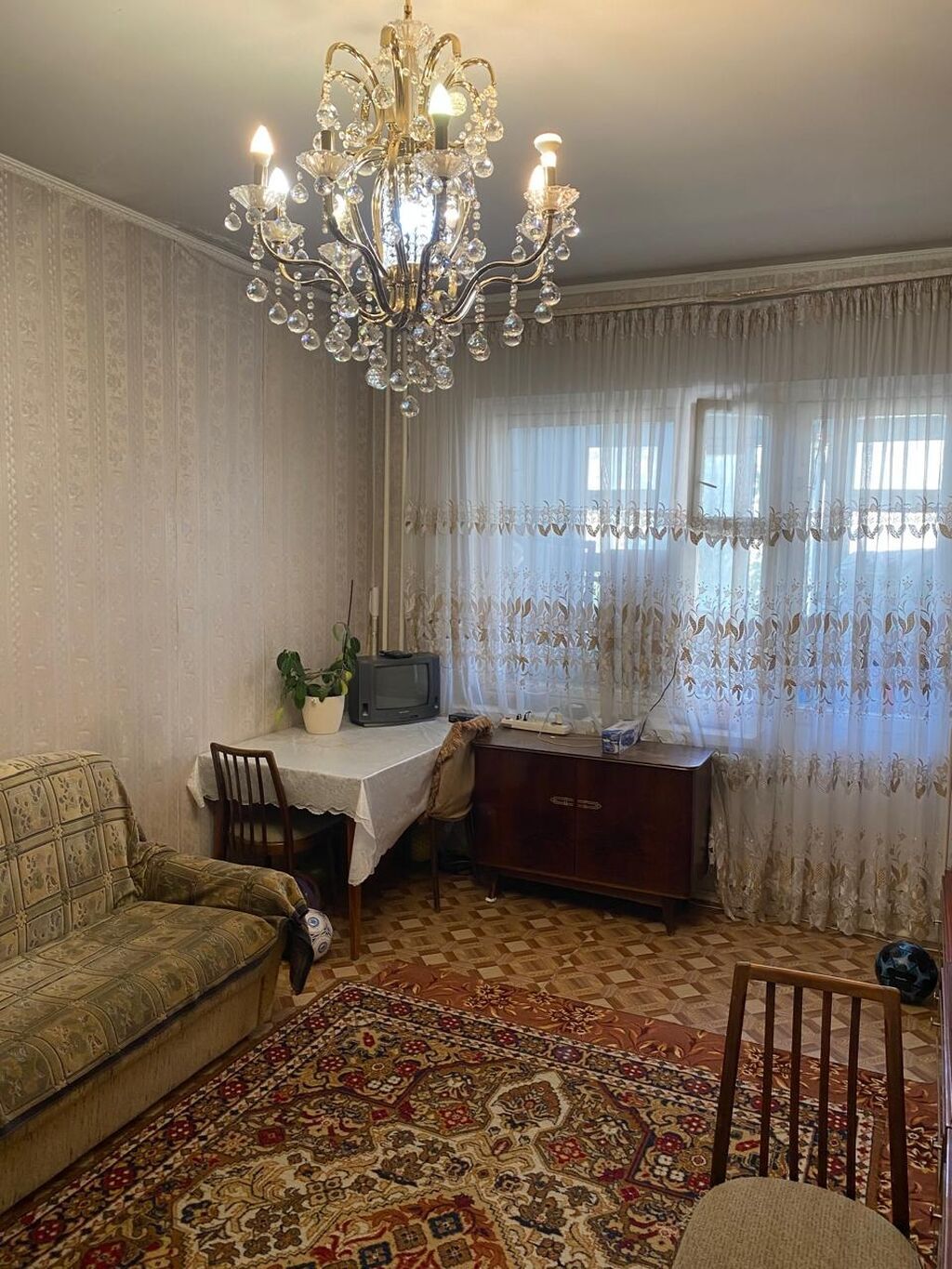 3 комнаты, 70 м², 12 мкр 105 серия, 5 этаж, Старый ремонт: фото 4