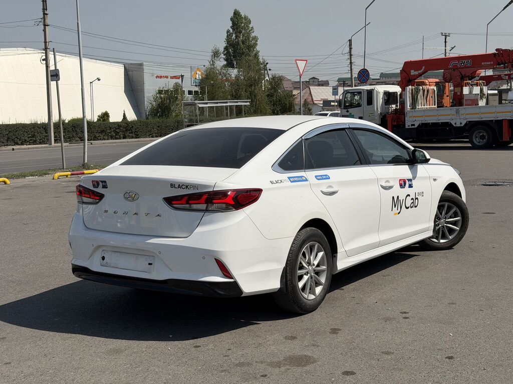 Hyundai Sonata: 2020 г., 2 л, Автомат, Газ, Седан: фото 5
