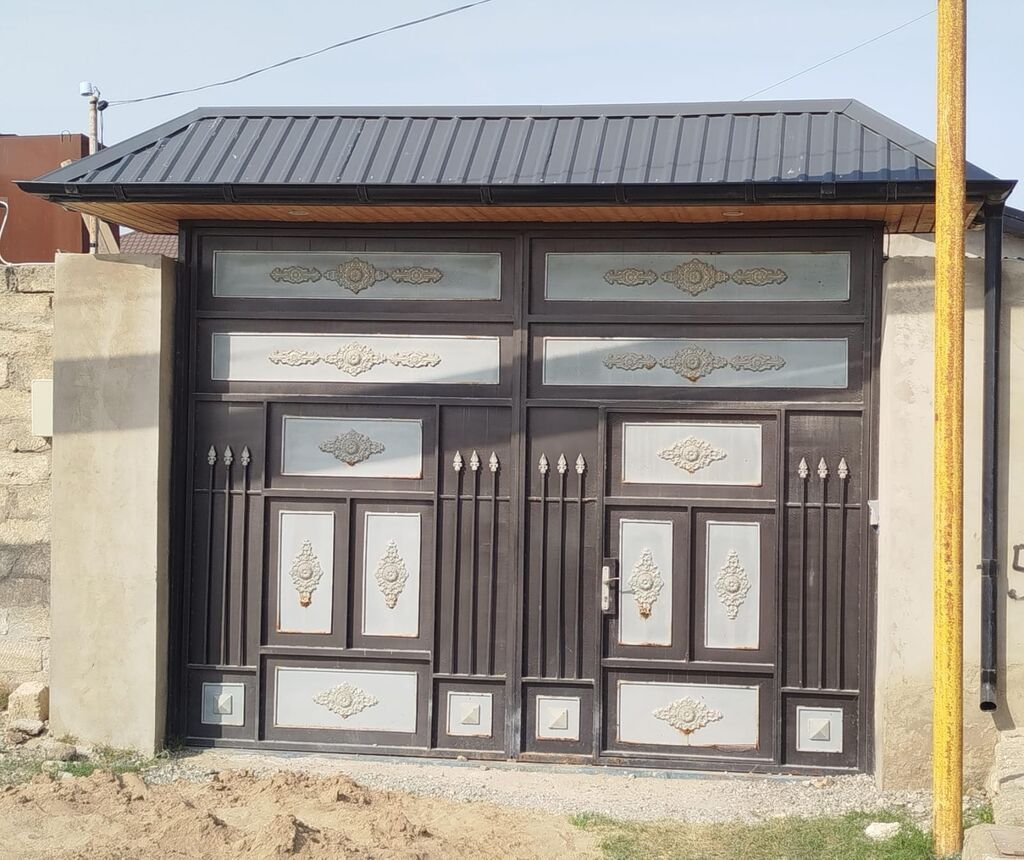 Darvaza satılır qiyməti 550 manat son qiymətdir uzunu 4 metr