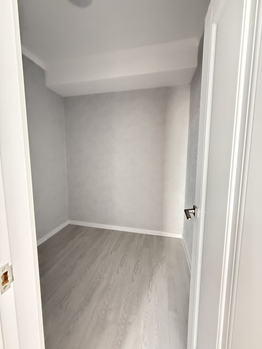 3 комнаты, 93 м², Асанбай мкр Элитка, 9 этаж, Евроремонт: фото 6
