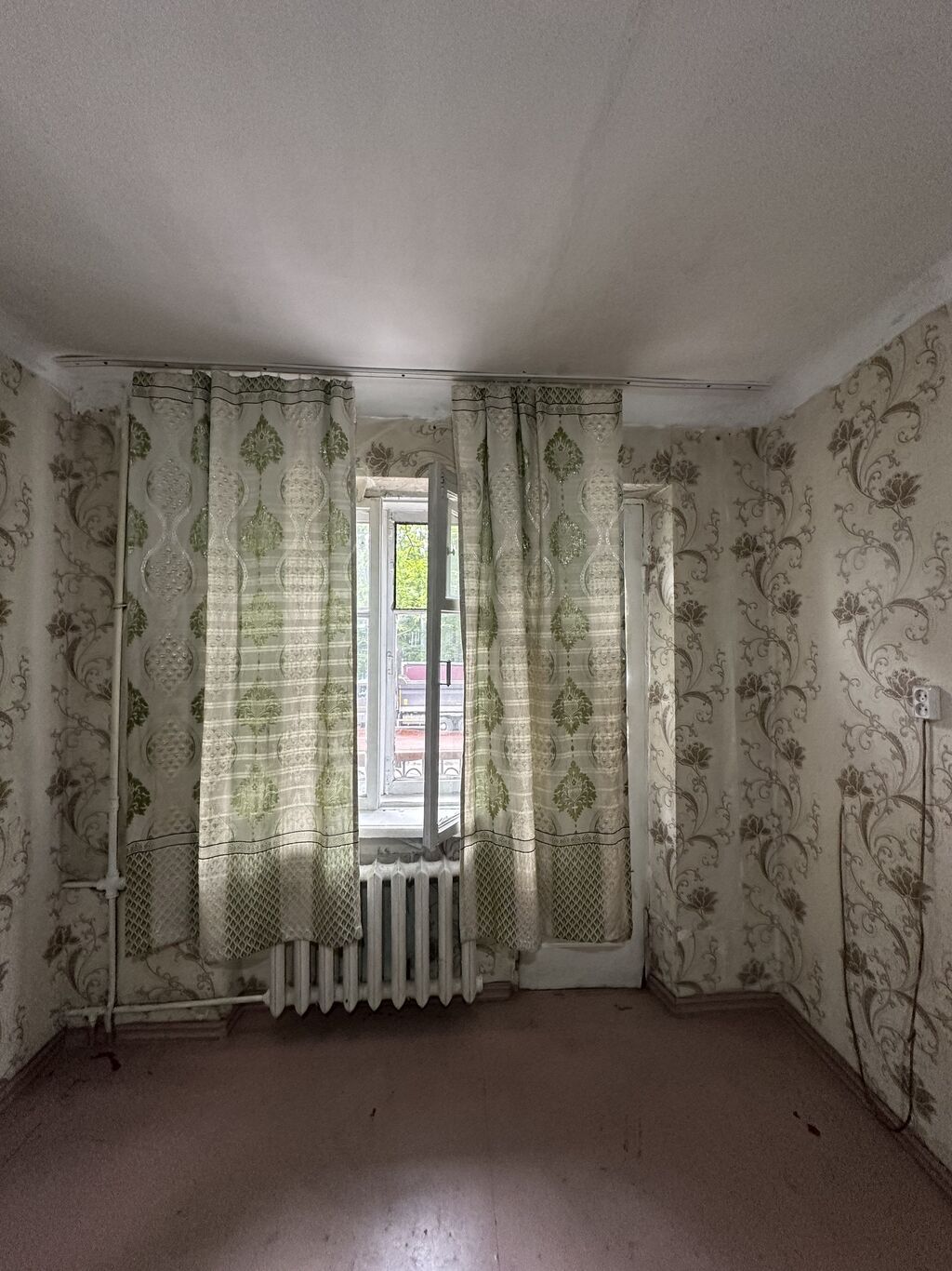 Сдаю квартиру 30000 сом Район Шлагбаум: фото 1
