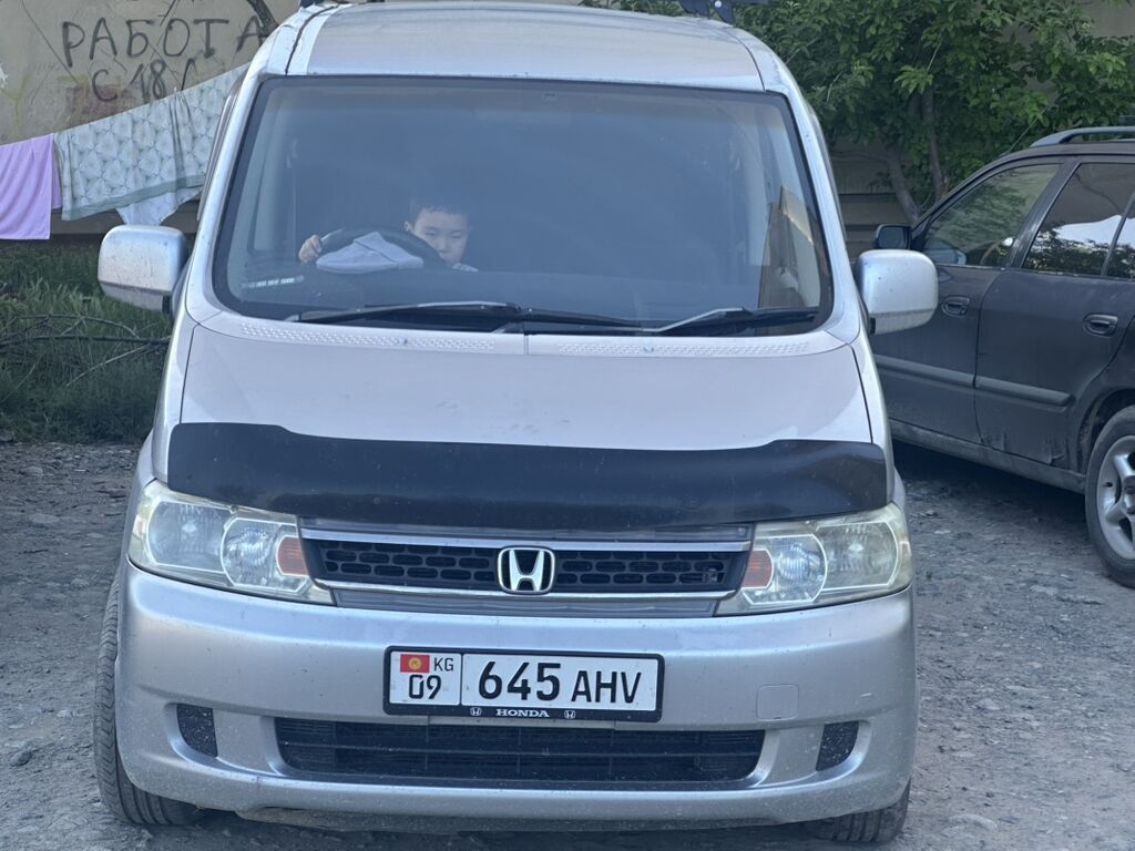 Honda Stepwgn: 2005 г., 2 л, Автомат, Бензин, Минивэн: фото 4