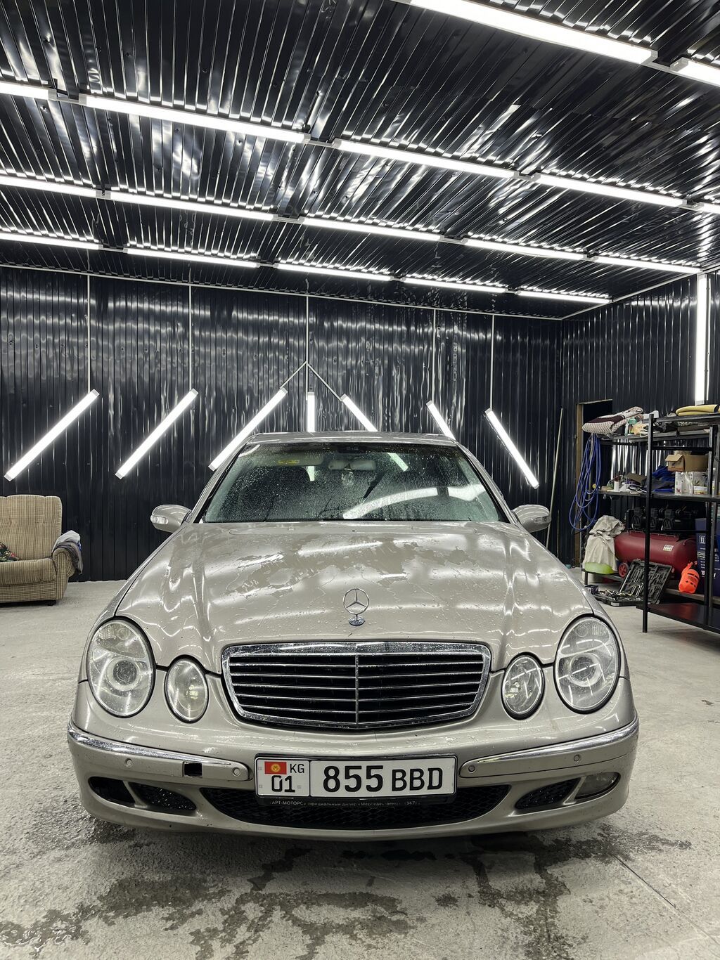 Mercedes-Benz E-Class: 2004 г., 3.2 л, Автомат, Газ, Седан: фото 2