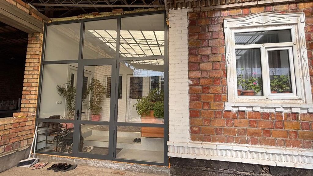 4 комнаты, 200 м², 8 соток, Бишкек, Собственник: фото 3