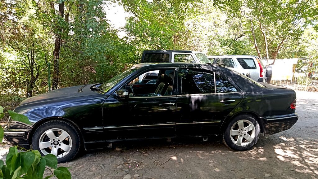 Mercedes-Benz E-Class: 2000 г., 3.2 л, Автомат, Дизель, Седан: фото 6