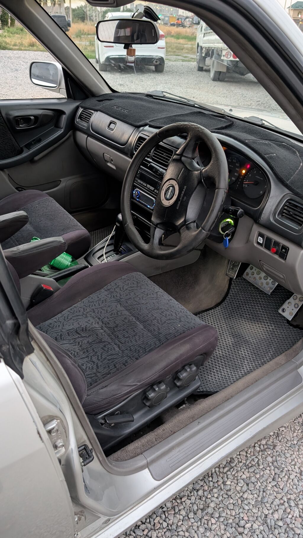 Subaru Forester: 2001 г., 2 л, Автомат, Бензин, Универсал: фото 7