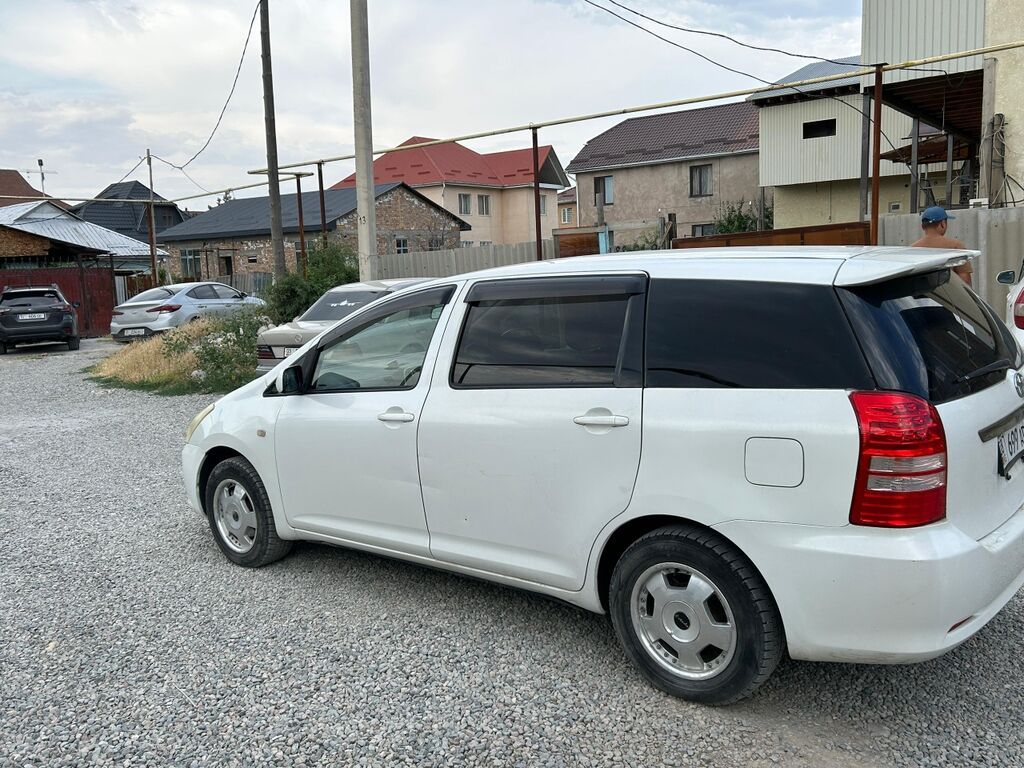 Toyota WISH: 2003 г., 1.8 л, Автомат, Бензин, Универсал: фото 3