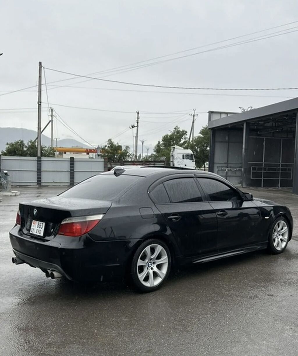 BMW 5 series: 2003 г., 3 л, Автомат, Бензин, Седан: фото 3