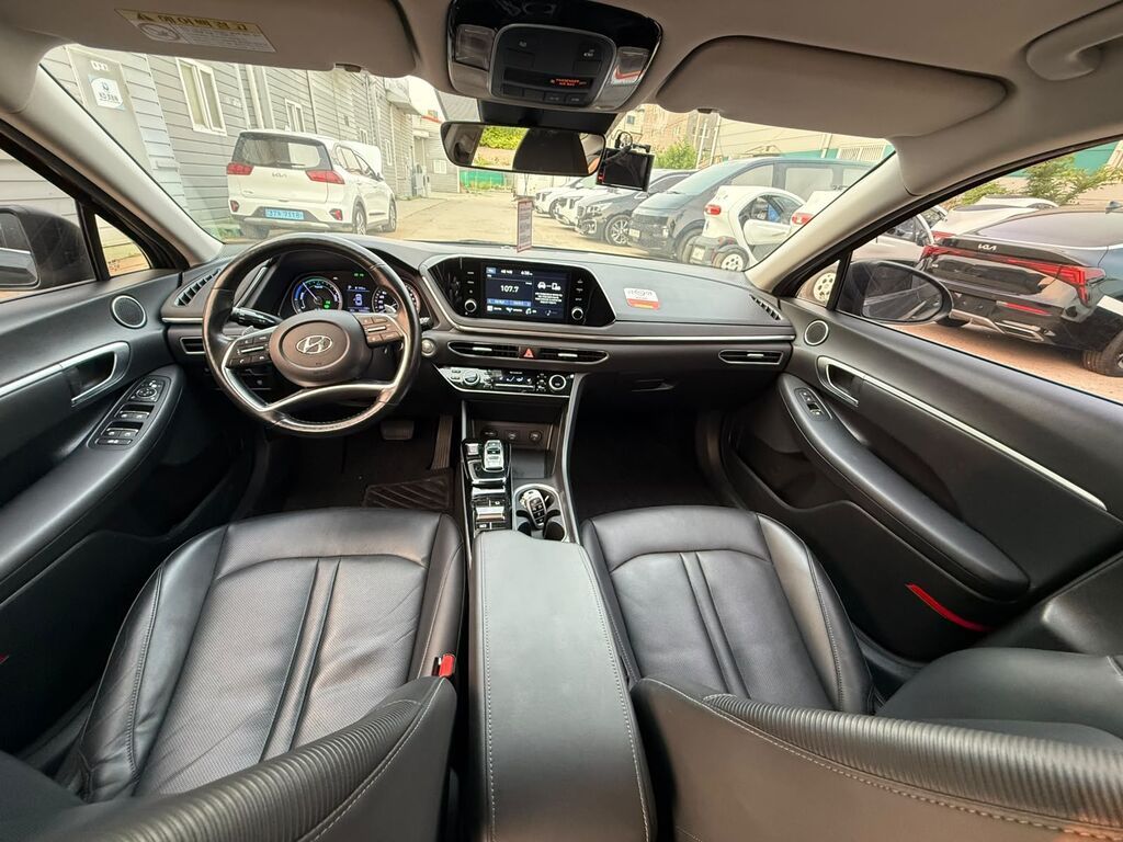 Hyundai Sonata: 2019 г., 2 л, Автомат, Гибрид, Седан: фото 8