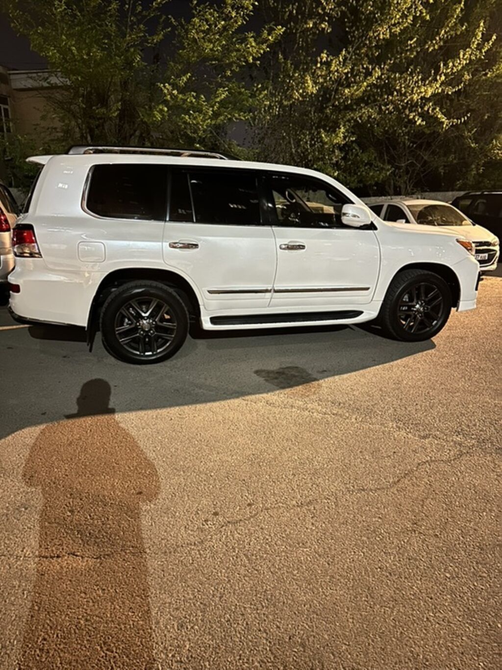 Lexus LX: 2014 г., 5.7 л, Автомат, Газ, Внедорожник: фото 7