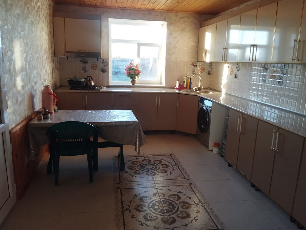 Xaçmaz, 663 kv. m, 4 otaqlı, Qaz, İşıq, Su