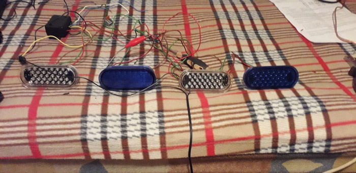 Tuning i styling oprema: Profesionalni Federal Signal led blinkeri iz USA veoma ali veoma jaki. na lalafo.rs Profesionalni Federal Signal led blinkeri iz USA veoma ali veoma jaki. - Beograd