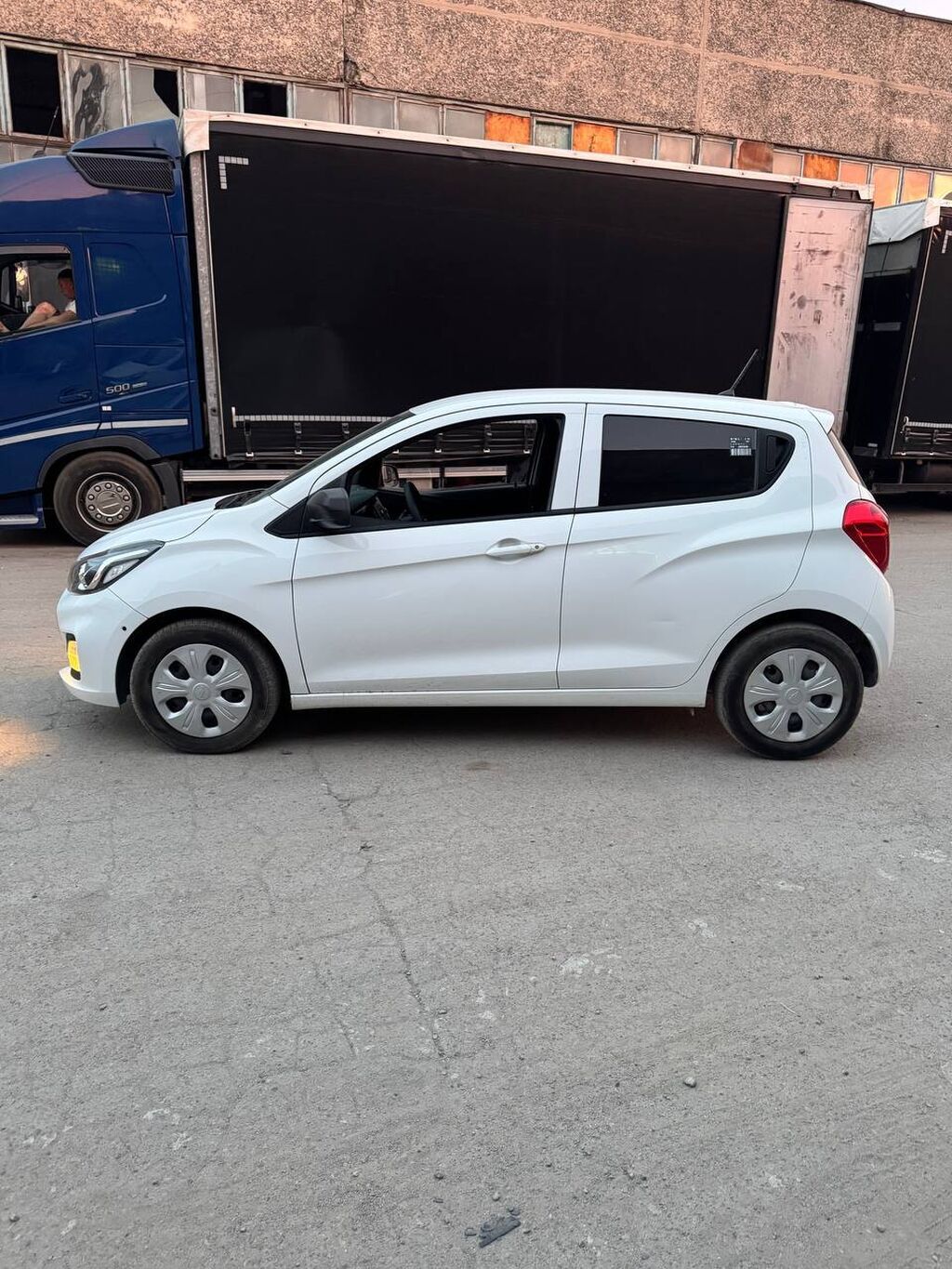 Chevrolet Spark: 2020 г., 1 л, Вариатор, Бензин, Универсал: фото 6