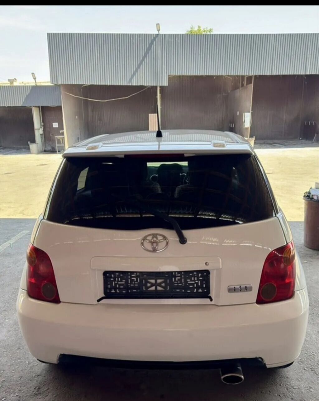 Toyota Ist: 2003 г., 1.5 л, Автомат, Бензин, Хэтчбэк: фото 6