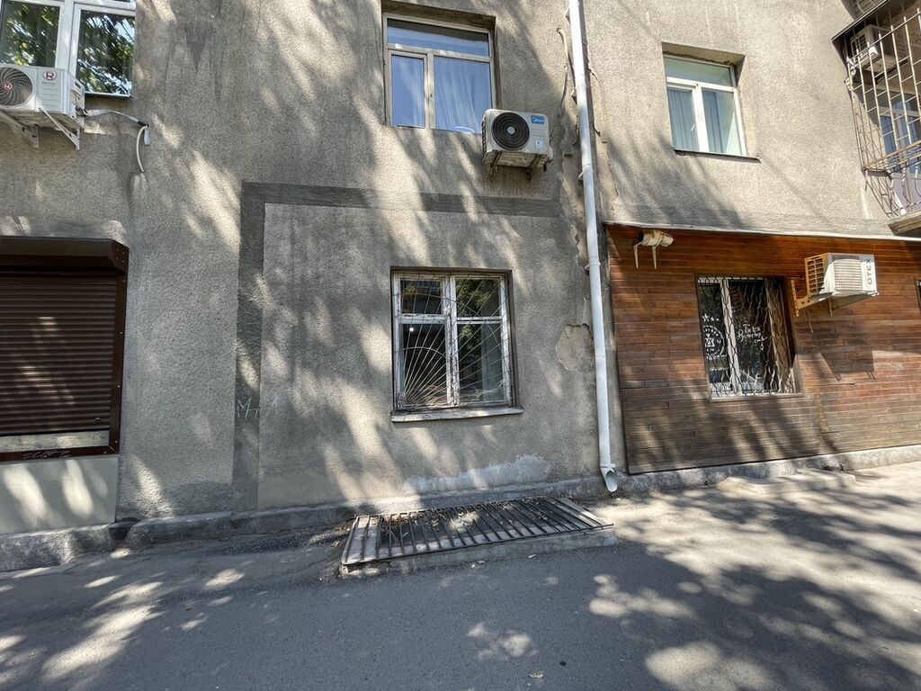 Продажа офисов 65 м², Без ремонта, Без мебели, Многоэтажное здание, 1 этаж: фото 3