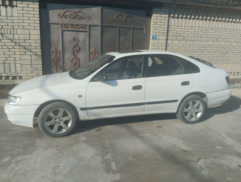Звоните по ватсапу покажу машину 
май акпай ичпейт дагы