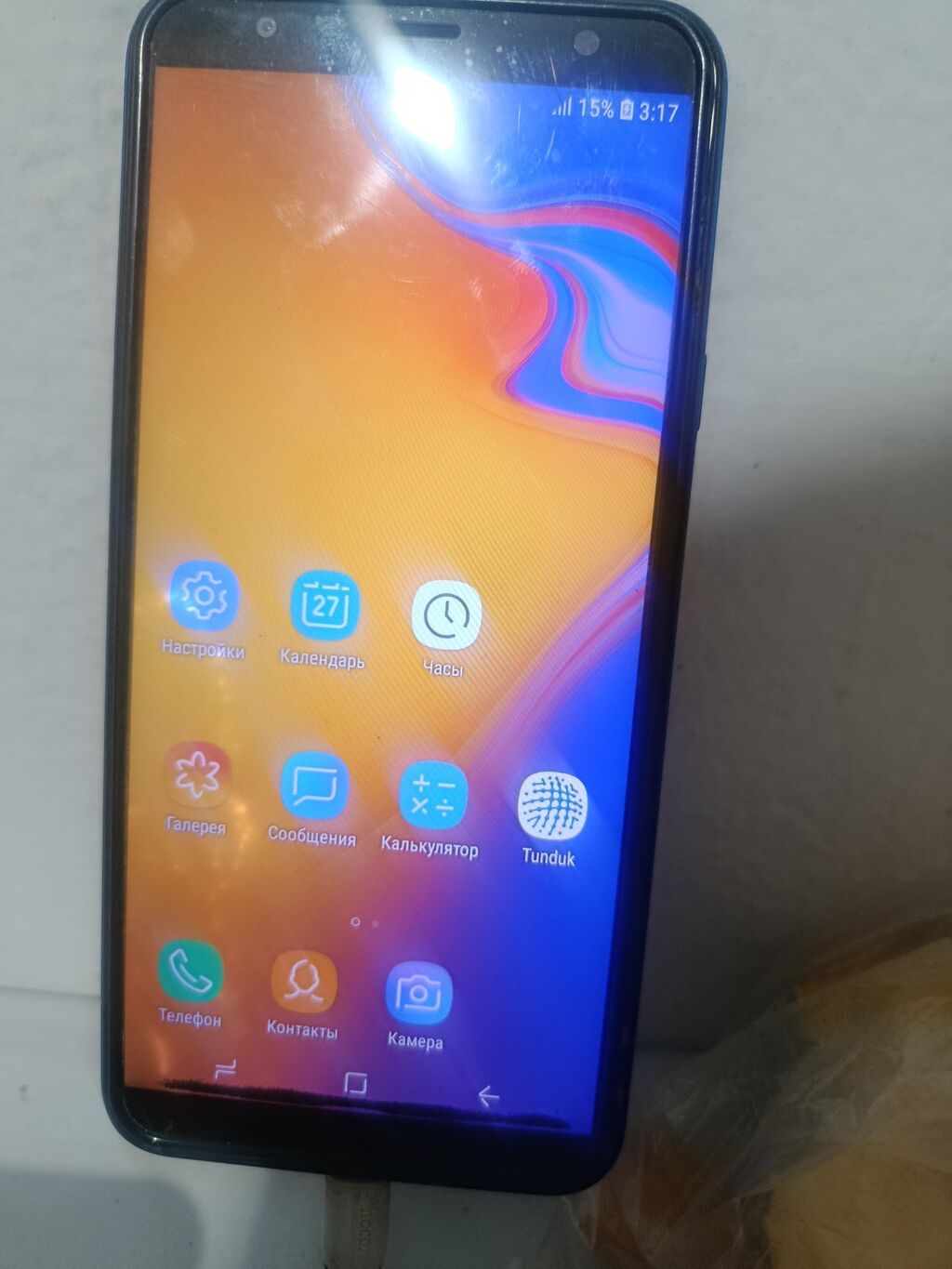 Смартфон Samsung Galaxy J4+ (синий) Особенности и функции: - Экран: фото 1