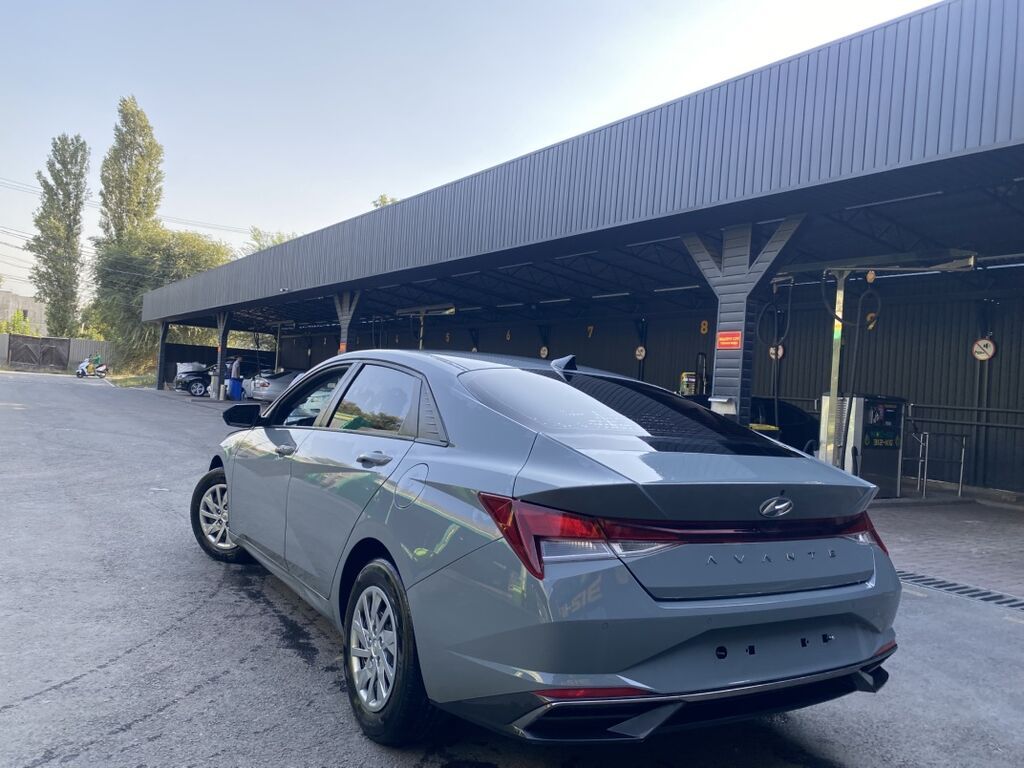 Hyundai Avante: 2021 г., 1.6 л, Вариатор, Бензин, Седан: фото 2