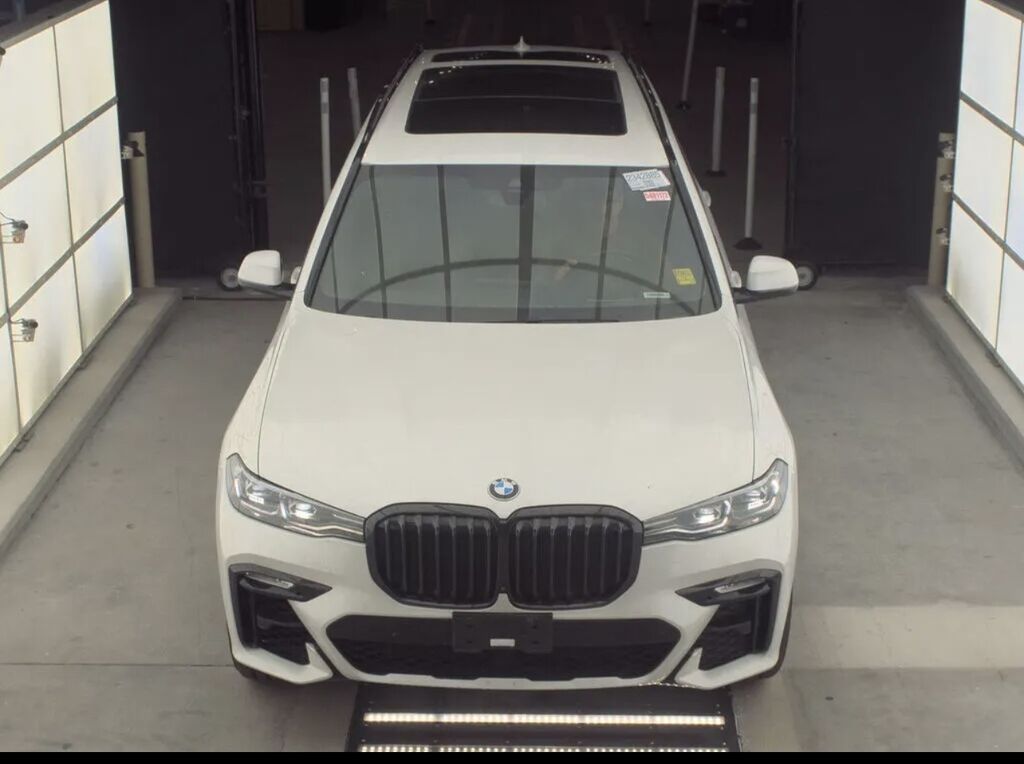 BMW X7: 2020 г., 3 л, Автомат, Бензин, Кроссовер: фото 3