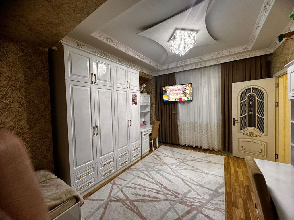 3 otaqlı, Yeni tikili, 147 kv. m