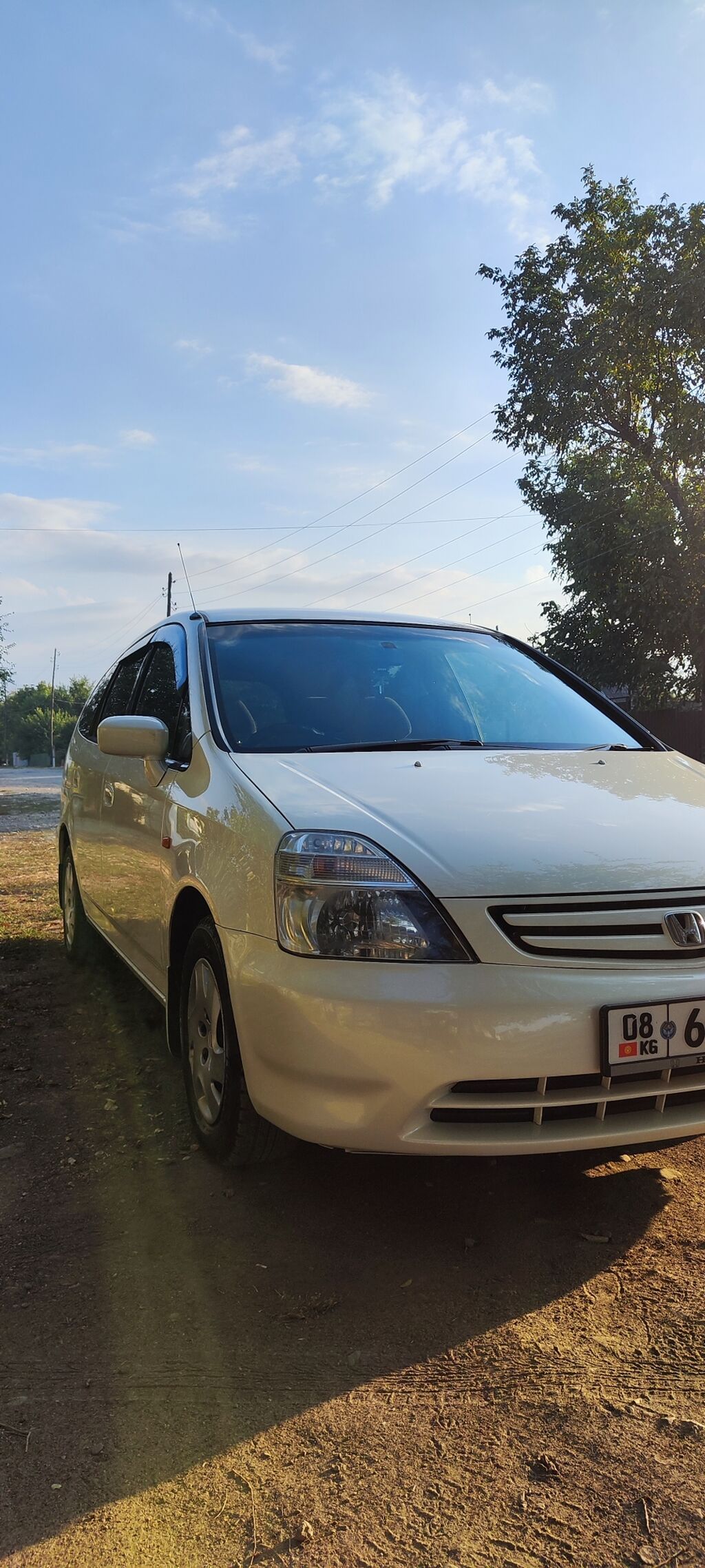 Honda Stream: 2001 г., 1.7 л, Автомат, Бензин, Минивэн: фото 1