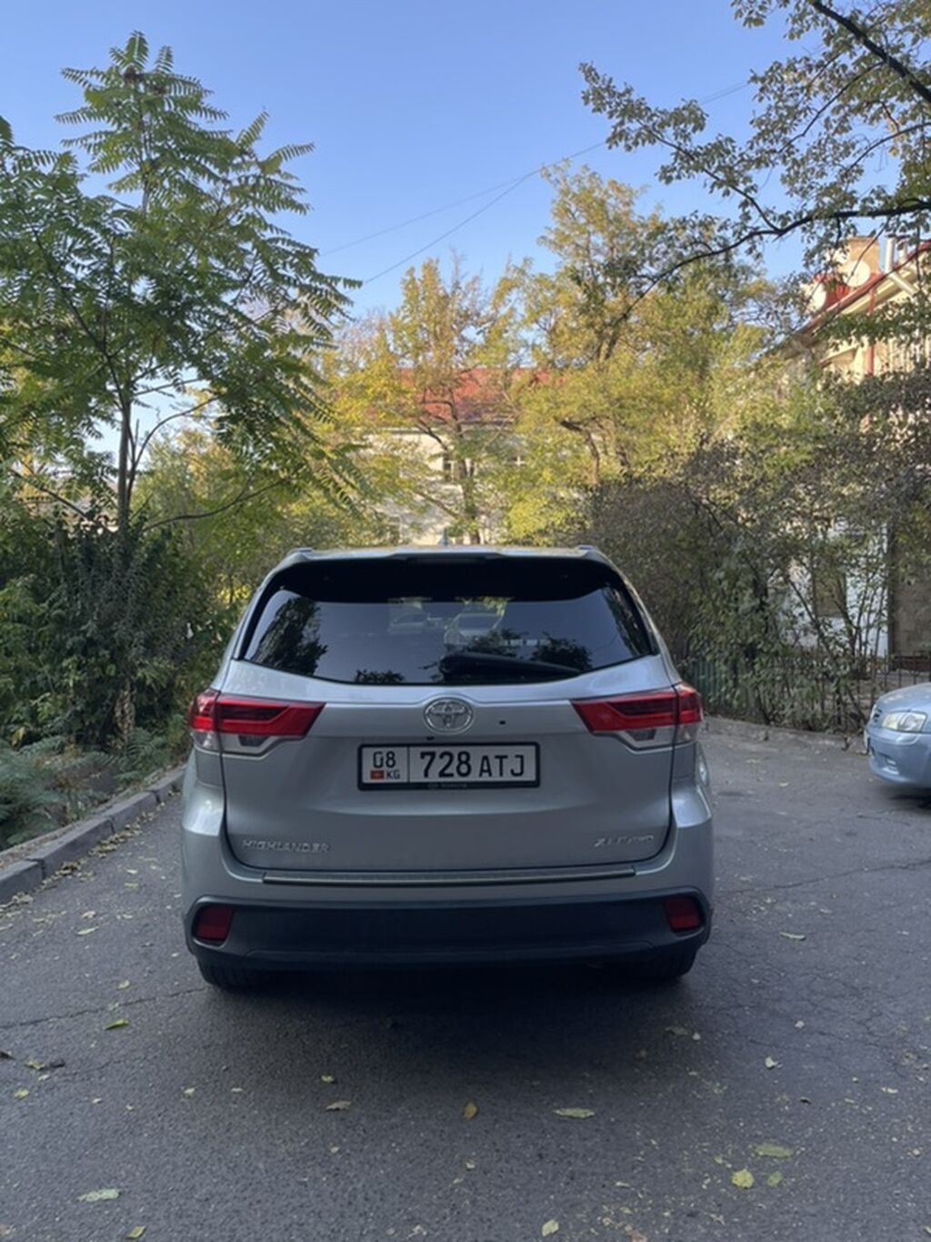 Toyota Highlander: 2019 г., 3.5 л, Автомат, Бензин, Кроссовер: фото 2