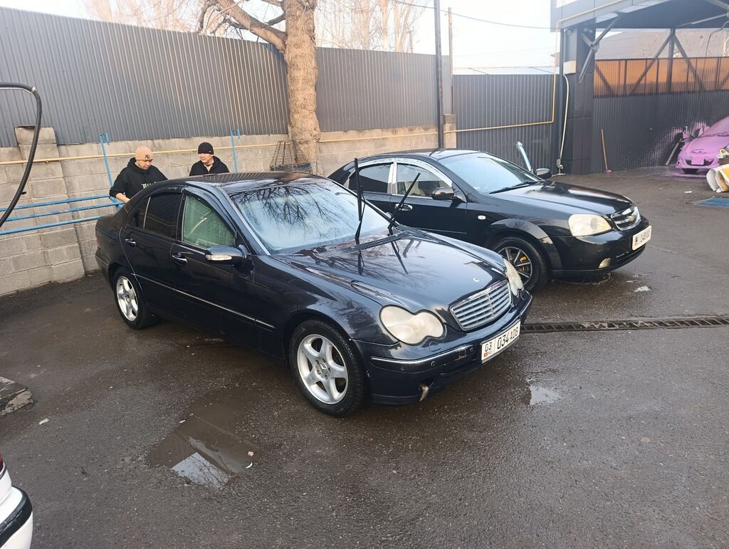 Mercedes-Benz C-Class: 2000 г., 2 л, Автомат, Бензин, Седан: фото 3