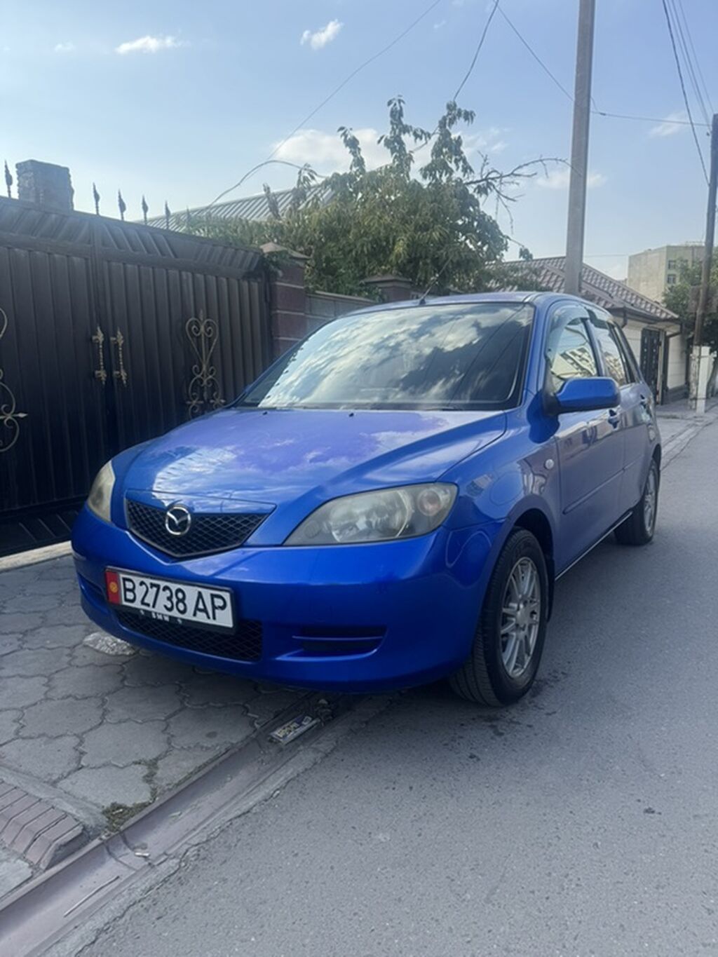 Mazda Demio: 2003 г., 1.3 л, Автомат, Бензин, Хэтчбэк: фото 3
