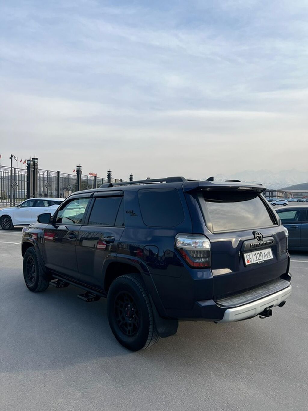 Toyota 4Runner: 2019 г., Внедорожник: фото 2